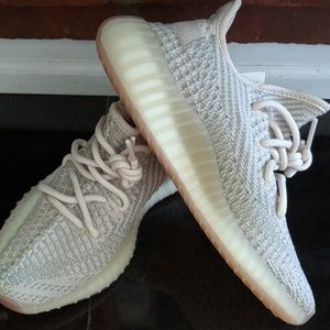 Yeezy 'CITRIN' Size 4.5 (M) / 6 (W)